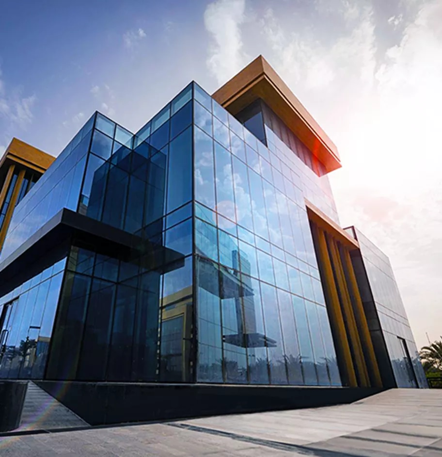 Laysen Valley’s striking glass architecture stands out in Riyadh’s business district, home to Servcorp’s premium offices in a landmark setting.