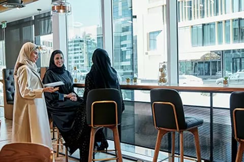 المكاتب الافتراضية ومساحات العمل المشتركة