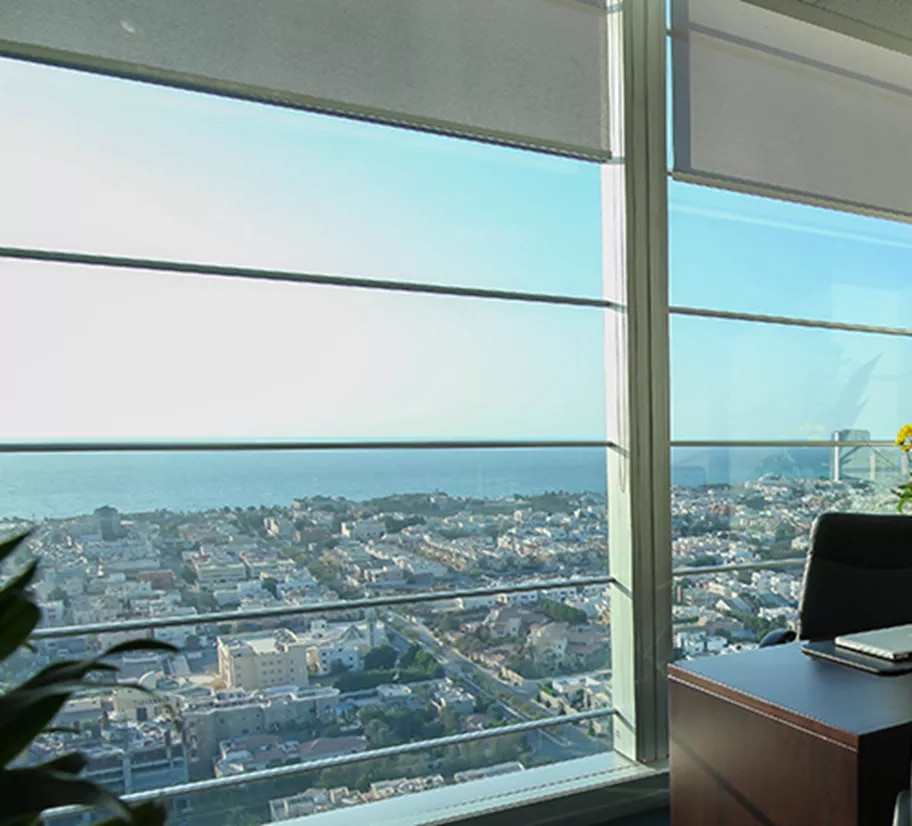 From Servcorp's offices in King Road Tower, clients enjoy stunning panoramic views of Jeddah and the Red Sea—an inspiring setting for business success.
