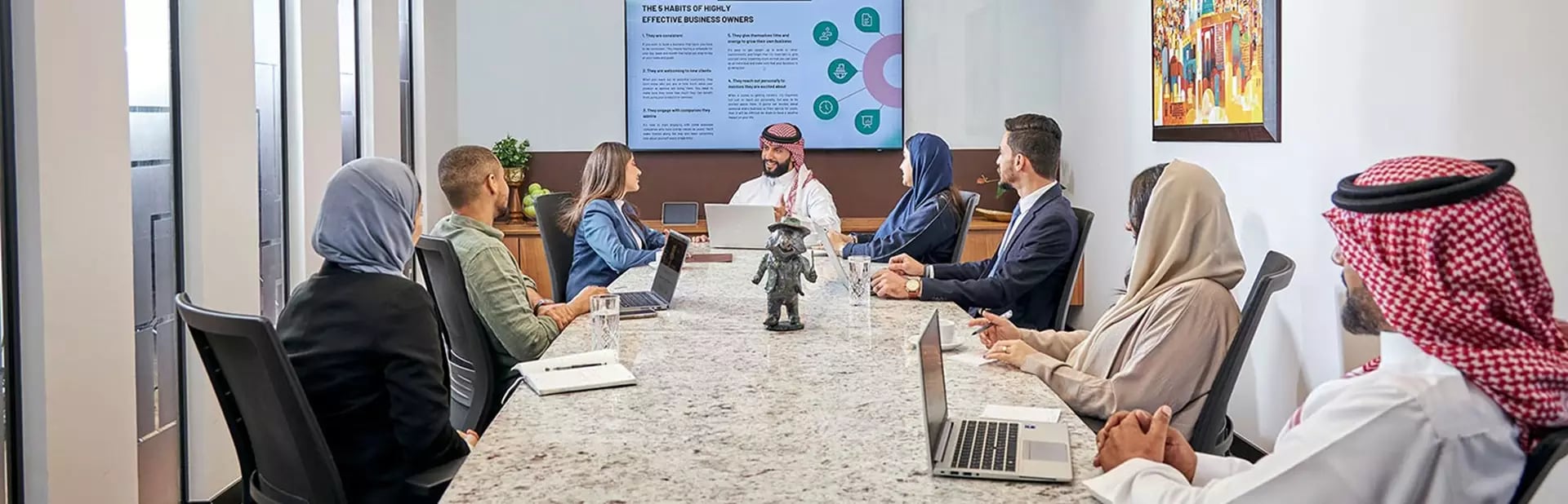 غرف اجتماعات <br> وقاعات مجالس الإدارة